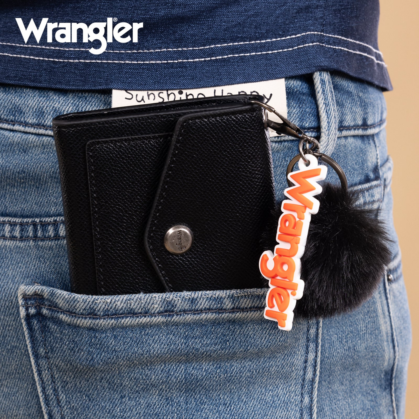 Wrangler Tri-Fold Wallet with Keyring Pom Pom - BLACK