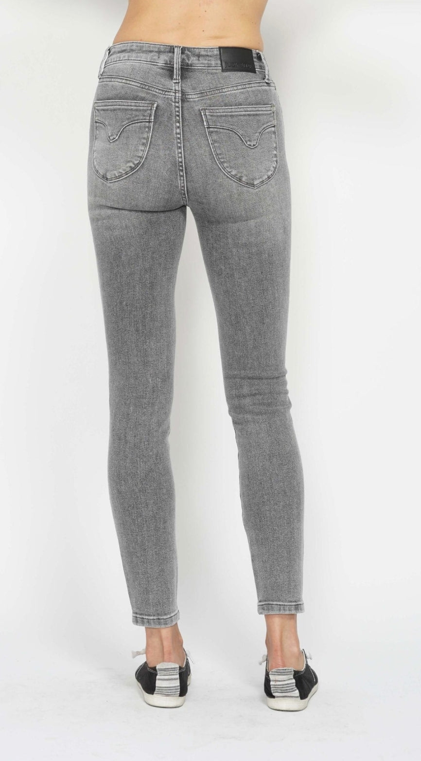 Judy Blue Mid Rise Tummy Control Skinny Regular