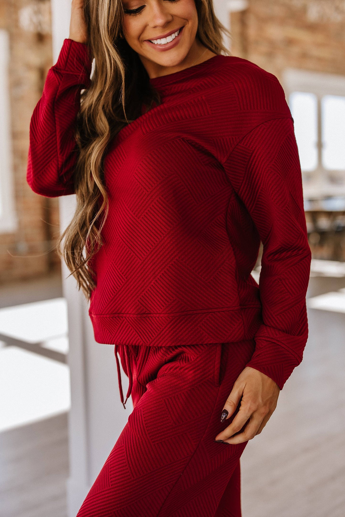 Alex Textured Long Sleeve Set | Red Dahlia