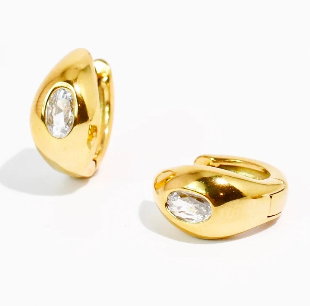Luxe Dome Crystal Huggie