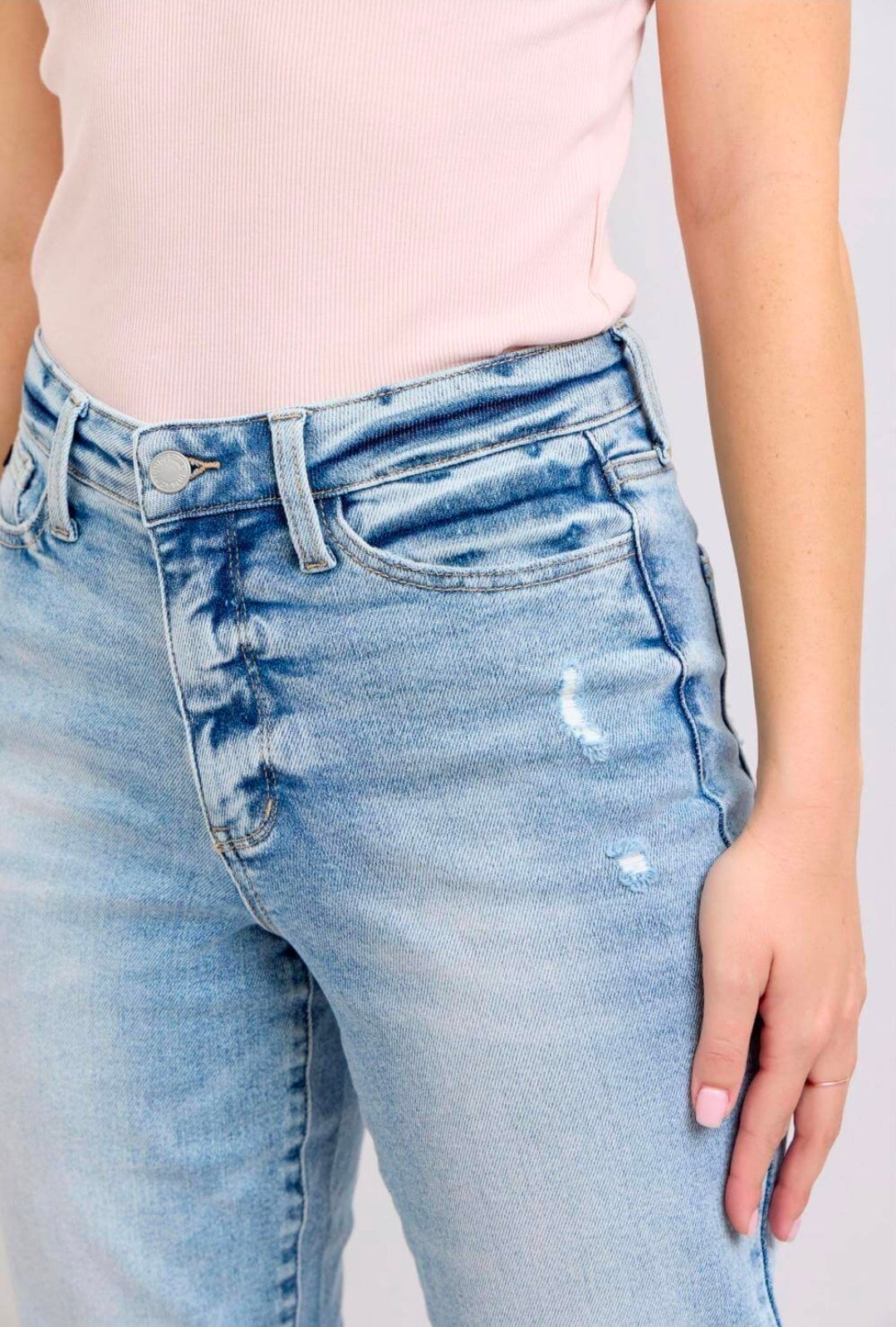 Judy Blue Mid Rise Light Wash Dad Denim Jeans
