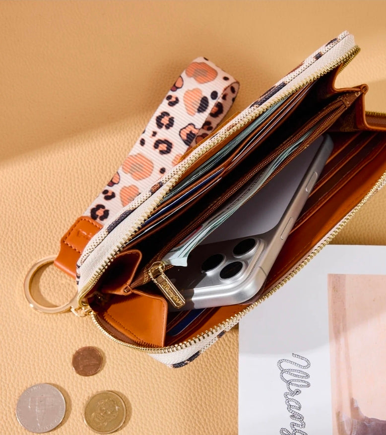 Wrangler Leopard Print Wallet/Wristlet - Brown