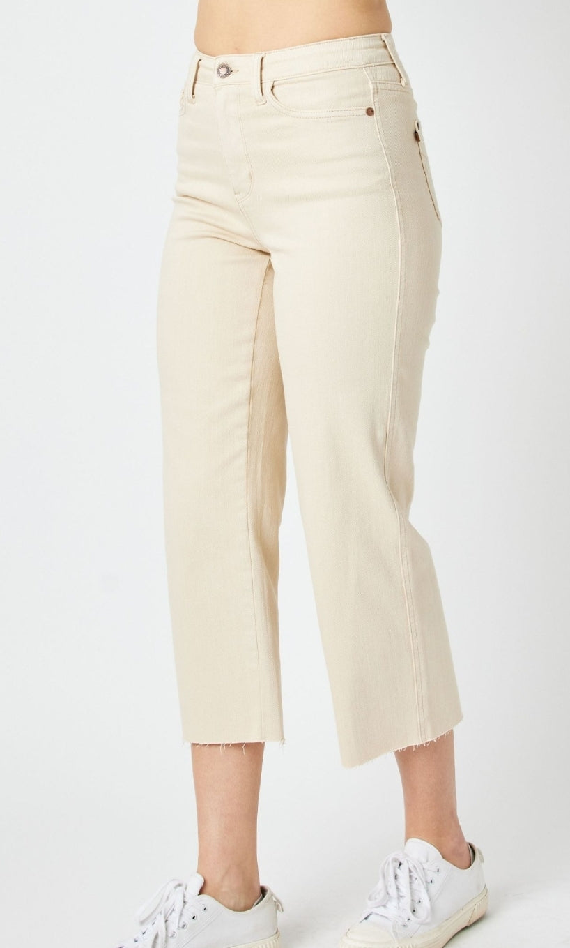 Judy Blue Cropped Jeans, Bone Mira