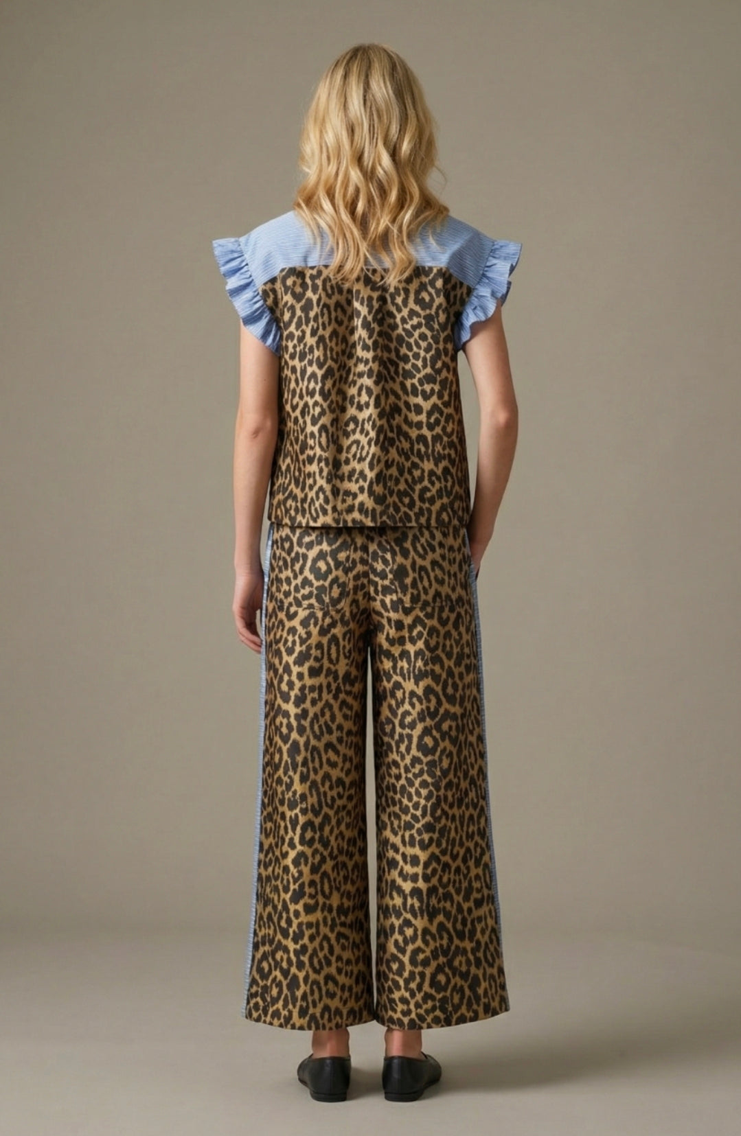 🐆 Leopard Luxe Wide-Leg Pant