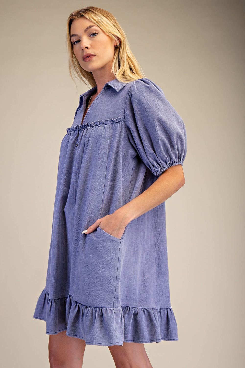 RUFFLE BOTTOM WASHED CHAMBRAY DRESS