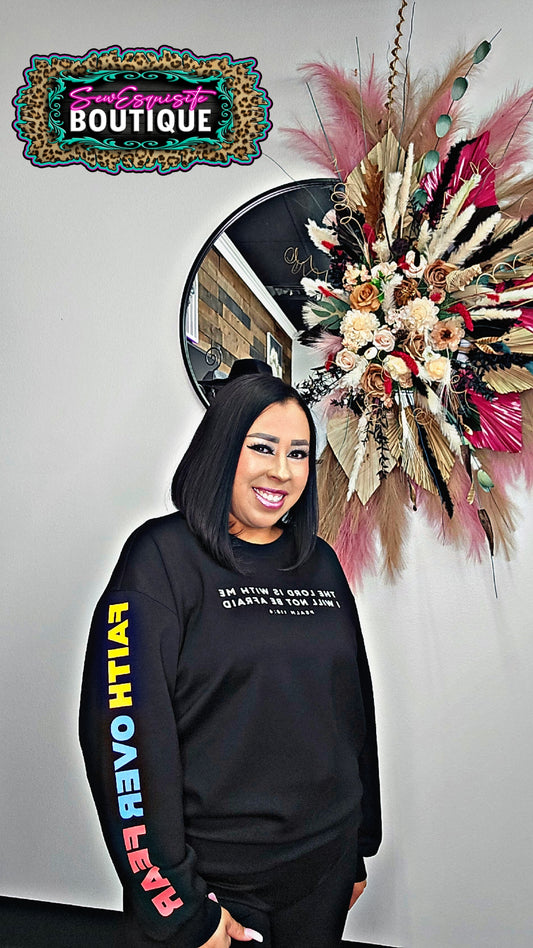 Women's Faith Over Fear Sweatshirt & Joggers Set - BLACK