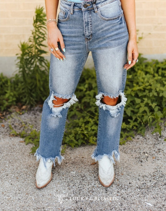 L & B Mid Wash High Rise Knee Rip Frayed Hem Boyfriend