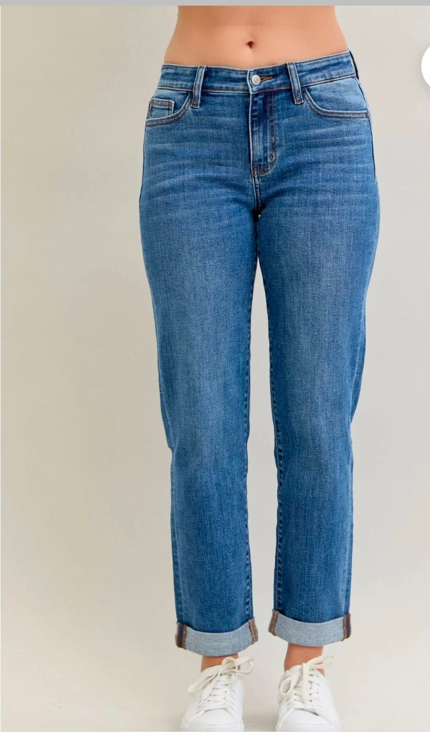 Judy Blue Classic Mid Rise Cuffed Boyfriend