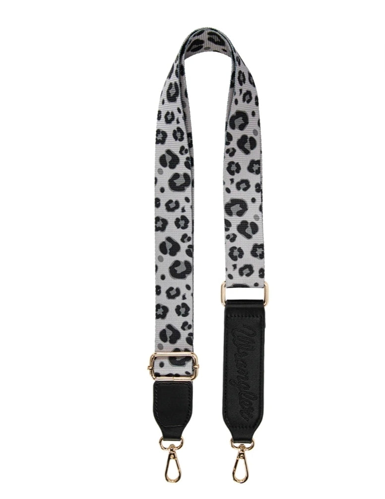 Wrangler Leopard Print Canvas Oversized Tote with Adjustable Strap - Black
