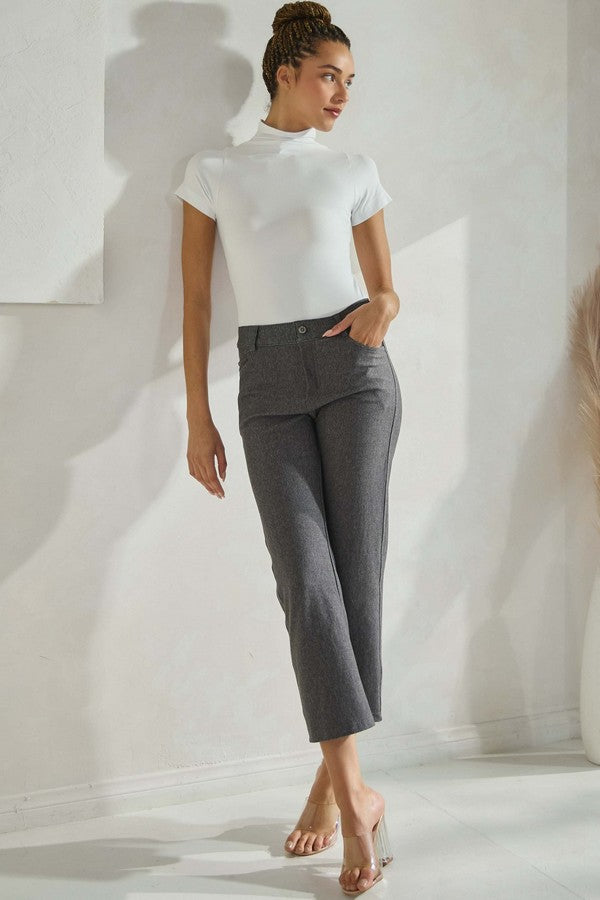 Women's Classic Solid Straight Leg Crop Pants - Gray