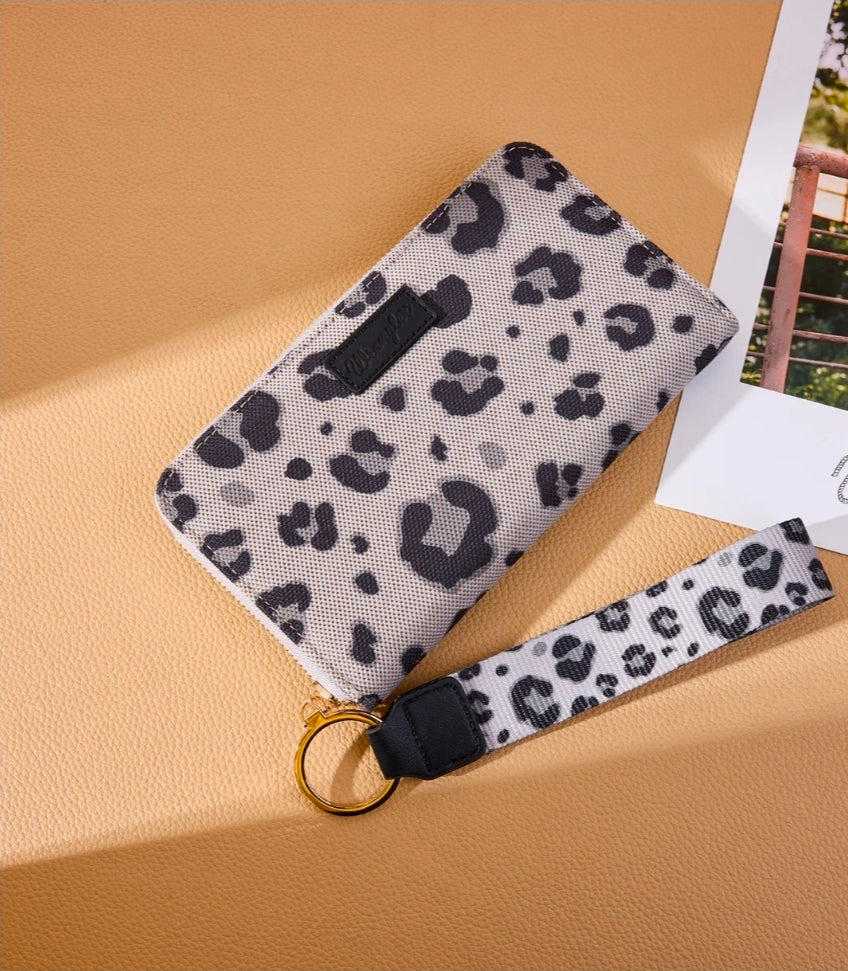 Wrangler Leopard Print Wallet/Wristlet - Black
